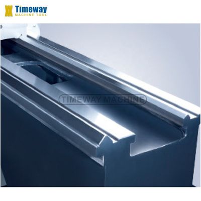 11/15kW Potência CK-660 660mm balanço FANUC Tipo de cama plana máquina de torno CNC para venda de metal