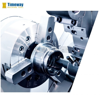 Capacidade de usinagem de trabalho médio Máquina de torno CNC de tipo inclinado com nariz de fuso A2-5