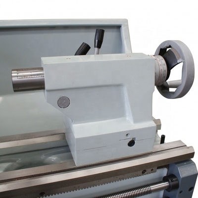 T-1440B Torno de motor de cabeça de engrenagem de precisão com diâmetro de balanço de 220 mm sobre deslizamento cruzado