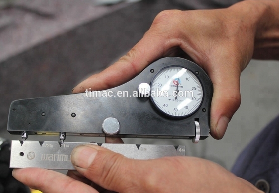 16-380rpm Velocidade do eixo manual Torno de rosqueamento de tubos horizontais para campo de petróleo 130-270mm