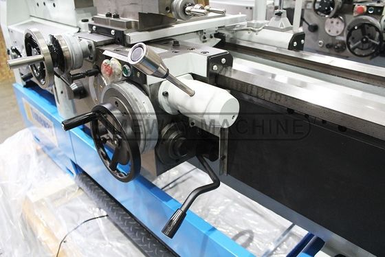 Máquina de torno manual horizontal de cama aberta para capacidade de usinagem de carga média por TIMEWAY