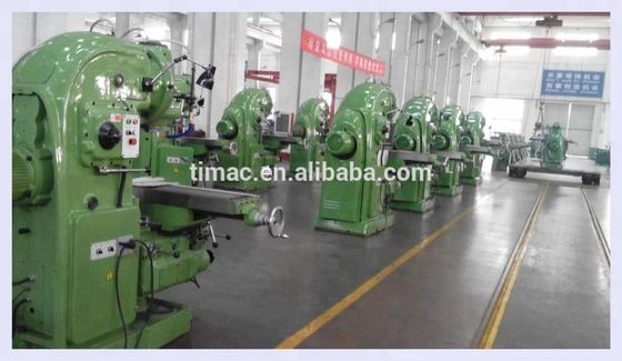 Máquina de moagem de joelho vertical com motor de fuso de 15kW para aplicações de moagem versáteis