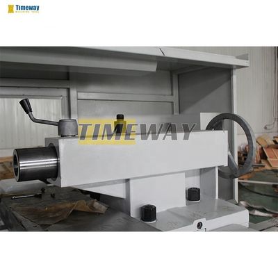 Máquina de torneamento de torno CNC de 2 eixos horizontal de cama plana para torneamento de alta precisão