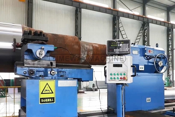Máquina de torno especial de viagem de eixo X de 725 mm para rolos grandes em oficinas de reparação de máquinas