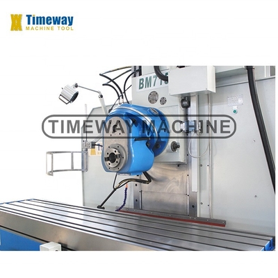 670mm Cross Travel Y-axis Metal Bed Type Milling Machine BM715 para produção industrial