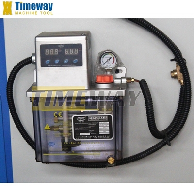High Precision AK-800B Heavy Duty CNC Horizontal Lathe com precisão de posicionamento de ±0,001mm