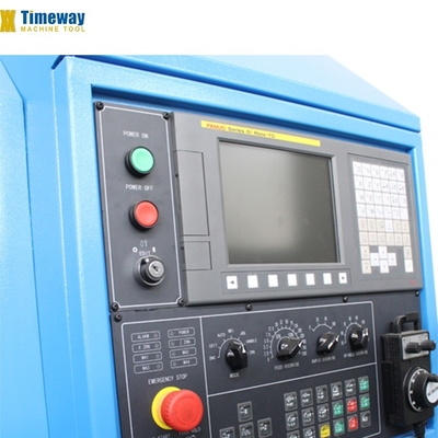 Máquina de torno CNC de cama plana de 1640 mm com peso de 9800 kg e requisitos do cliente