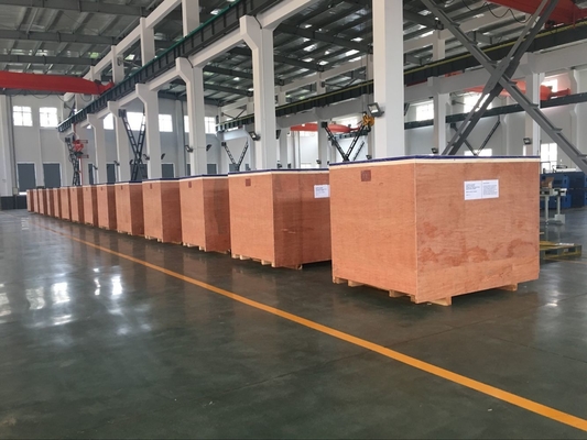 Máquina de fresagem fácil de operar com SIEMENS 828D e velocidade de fuso vertical 10-1000