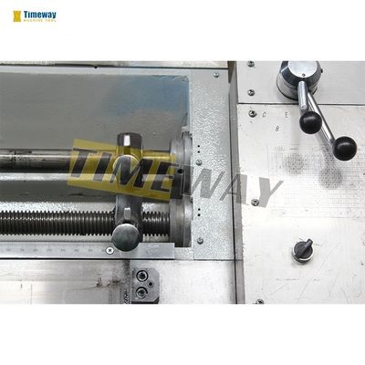 Tabela de trabalho de velocidade 1600mm Máquina de torno vertical de coluna única para peça de trabalho comprimento 1400mm