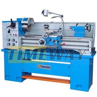 1000mm Distância Manual Precision Gear Head Torno de motor com 330mm Max. Swing Over Bed