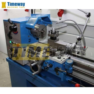 1000mm Distância Manual Precision Gear Head Torno de motor com 330mm Max. Swing Over Bed