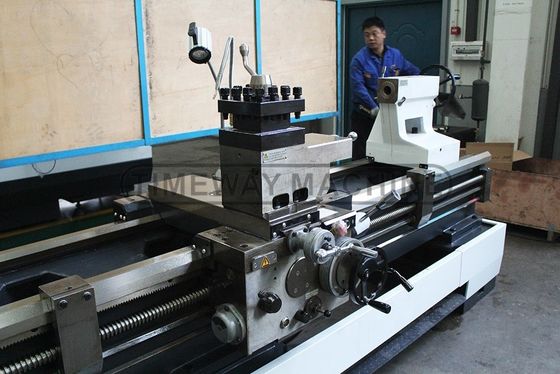 240 mm de comprimento de lacuna Torno manual Universal Torno de cama de lacuna