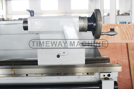 Alta precisão 2000mm Universal Gap Bed Lathe CL-460 Com 5.5kW Spindle Motor Potência