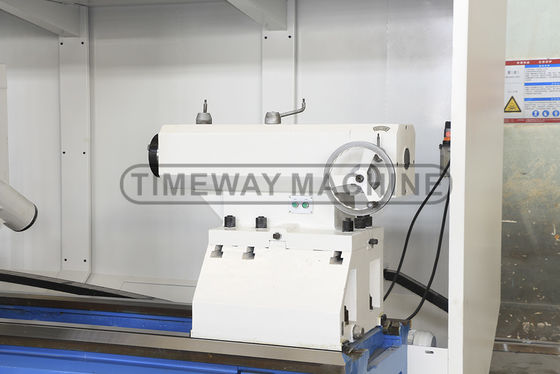 Máquina de torno horizontal de trabalho pesado CNC para usinagem de metais AK-1600C com 4 estações de postes de ferramentas
