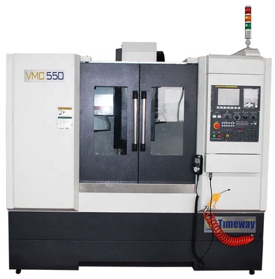 BT40 Timeway VMC550 Direção linear de 3 eixos Centro de usinagem vertical Máquina CNC
