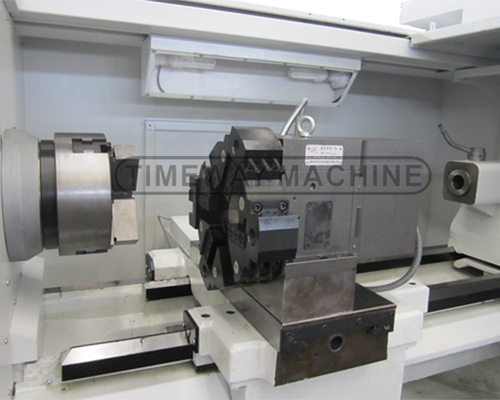 Máquina de torno horizontal CNC de trabalho pesado AK-940B para metal com potência de motor de fuso de 11kW