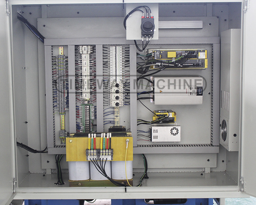 Máquina de torno horizontal CNC de trabalho pesado AK-940B para metal com potência de motor de fuso de 11kW
