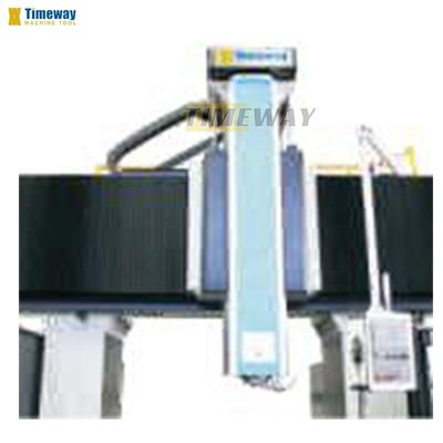 820x1300 Tamanho da mesa Máquina de fresagem CNC de parede de coluna dupla para usinagem pesada