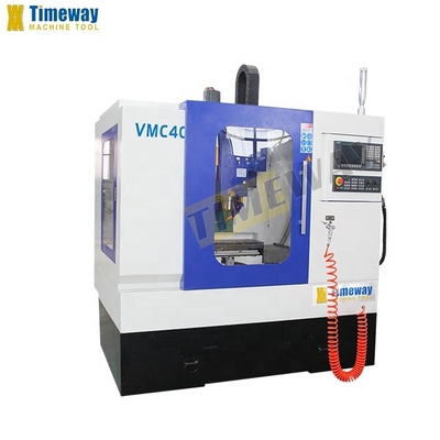 24 Revista de ferramentas Capacidade VMC400 Centro de usinagem vertical com 2,2 kW de alta precisão