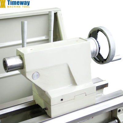Máquina de torno para torno de cama de lacuna CM-400V com e Potência do motor do fuso kW 3,2/2.2