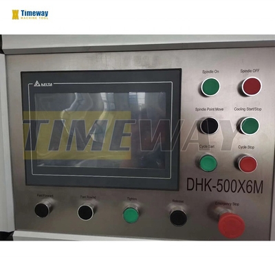 Máquina de aperfeiçoamento de buracos profundos com fluxo de bomba de arrefecimento de 50 L/min e potência de servomotor de 0,45 kW