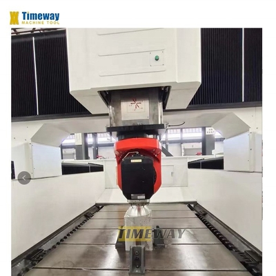 Requisitos do cliente Voltage Bridge Gantry Machining Center para trabalho de precisão