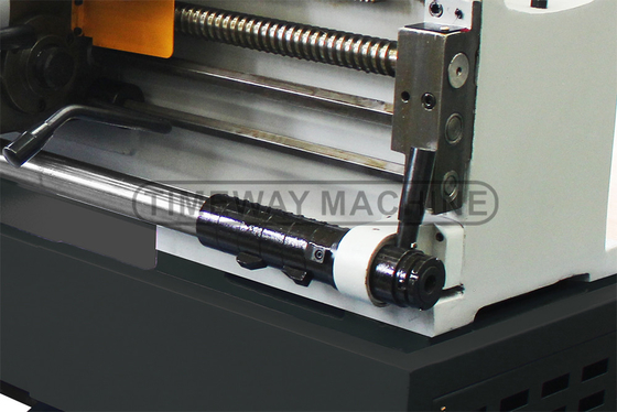 Velocidade do fuso 36-1600 rpm Máquina de torno de cama de lacuna BL-500C para torneamento de metal universal