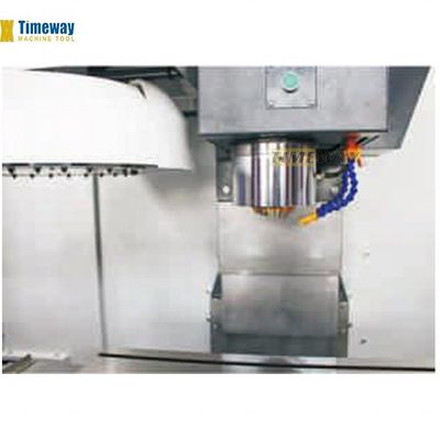 Centro de usinagem vertical de alta precisão VMC650 com 650 mm de viagem longitudinal online