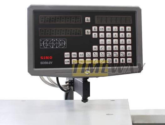 BL-660C Máquina de torno universal projetada para precisão e eficiência na metalurgia