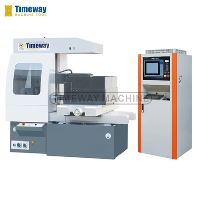 250 mm de viagem de ida e volta ZNC tipo máquina EDM Sinker / CNC EDM máquina ferramenta com 1