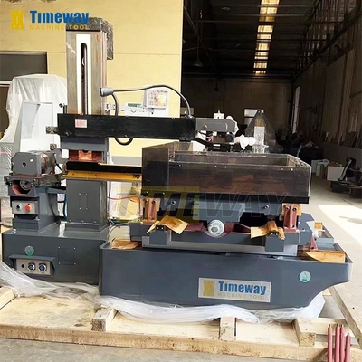 Espessura máxima da peça de trabalho 800 mm Alta velocidade de precisão EDM fio cortado CNC fio com controlo PC