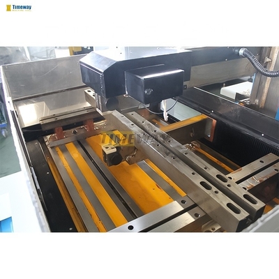 Máquina EDM de corte de arame de alta velocidade com computador de gabinete Banco de trabalho de tamanho 750*1140mm