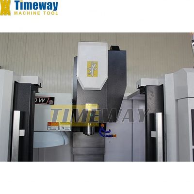 Tabela Tamanho 900x1800mm VMC1690L Centro CNC de usinagem vertical com tecnologia avançada