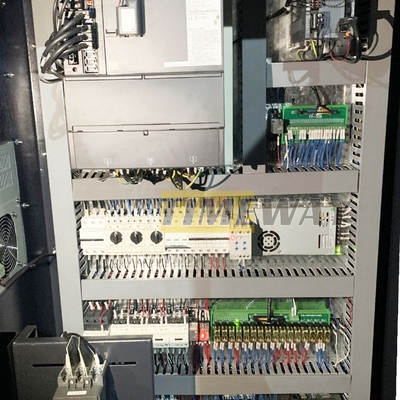 Equipamento de primeira linha das lojas de materiais de construção Centro de usinagem vertical VMC650L de 3 eixos