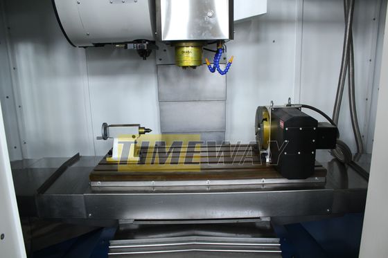 8000 20000 r.p.m. Velocidade do fuso VMC1060 Centro de usinagem vertical de metais para produção