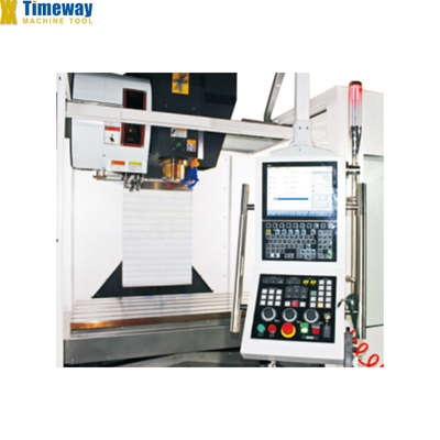 0 6000 r.p.m. Velocidade do eixo VMC 1370 Centro de usinagem CNC vertical para fresagem de metais