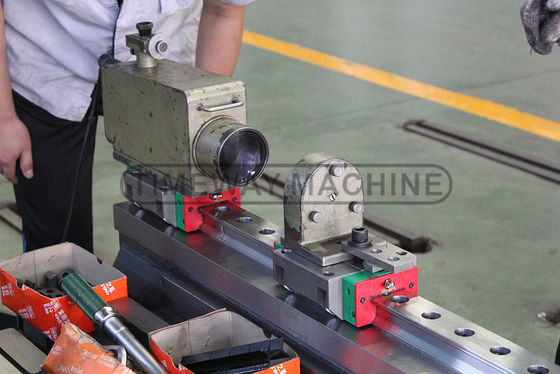 3200*2560*2960 Máquina de corte de metal CNC VMC1060L Centro de usinagem vertical