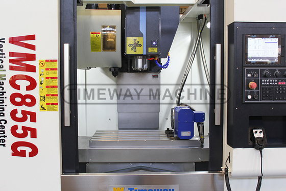 Alto nível de segurança VMC855G Centro de usinagem de fresagem vertical CNC para corte de metais