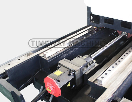Precisão de posicionamento ± 0,008 HMC 800 CNC Centro de usinagem horizontal para fresagem lisa