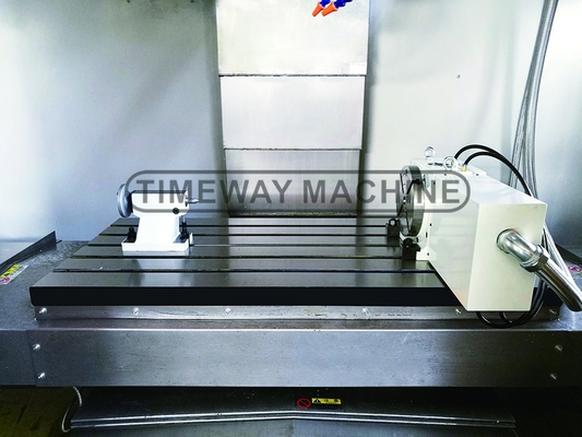 Máquina de moagem vertical de alta rigidez VMC1270L para usinagem CNC