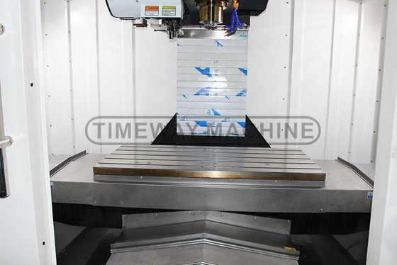 VMC1370 grande centro de usinagem vertical máquina de fresagem CNC com 1300mm mesa de viagem