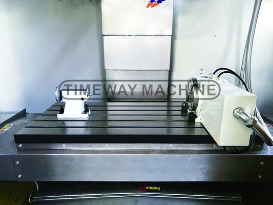 15/18.5 kW Potência do motor do fuso VMC1270L Centro de usinagem de fresagem vertical para metal