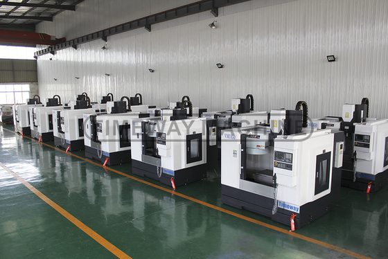 Centro de Máquinas de Metal CNC VMC650G acessível com Design Vertical