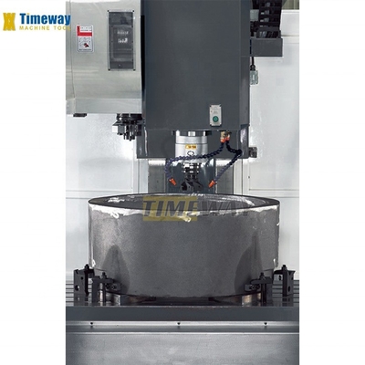 Centro de Máquina Vertical VMC1370 para moagem de metais com 5 ranhuras em T e furo de fuso