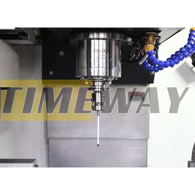 1360x700 Tamanho da mesa VMC1270G Centro de usinagem vertical para usinagem CNC de alta precisão