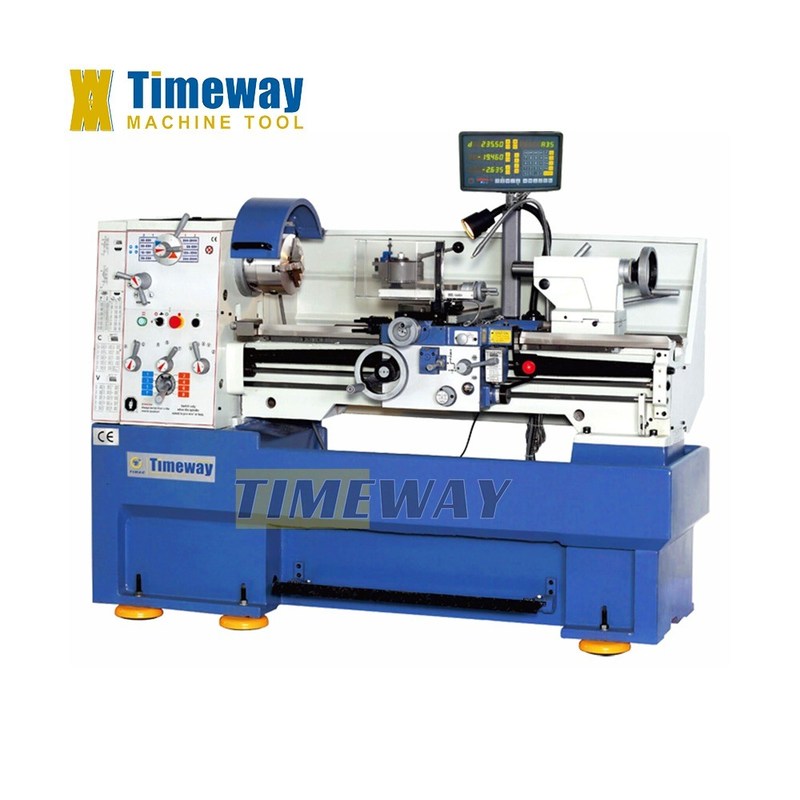 CM400 Torno horizontal com 205 mm de altura central e 1000 mm de comprimento máximo de rotação